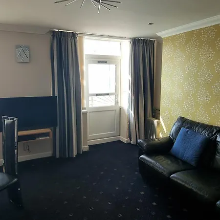 Granada Apartments Queens Mansions Blackpool Exterior photo